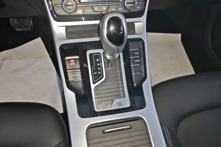 Used Geely Auto Emgrand GL 2019 1.4T CVT Elite Smart Edition Gear Lever