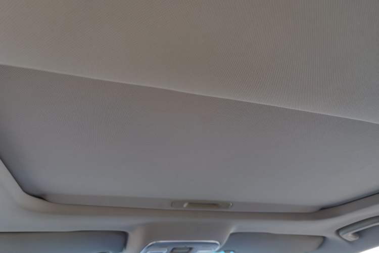 Used Geely Auto Emgrand GL 2019 1.4T Manual Elite Smart Edition Headliner