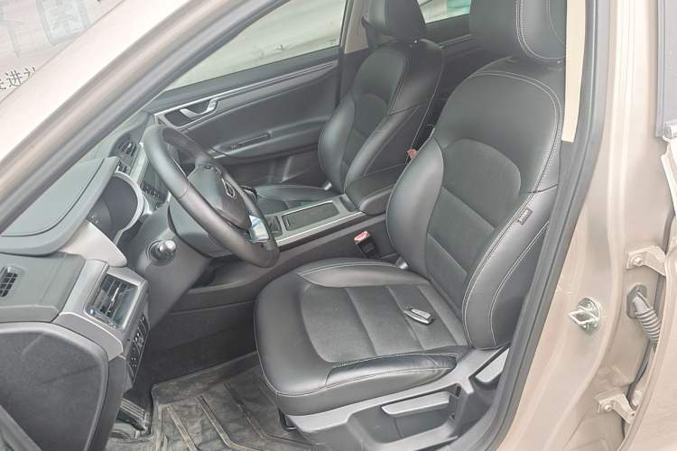 Used Geely Auto Emgrand GL 2019 1.4T Manual Elite Smart Edition Left Front Seat