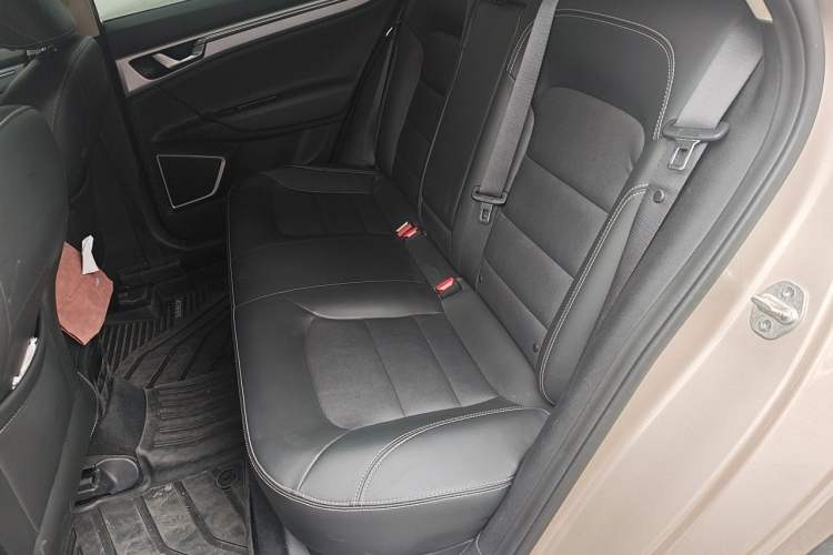 Used Geely Auto Emgrand GL 2019 1.4T Manual Elite Smart Edition Left Rear Seat