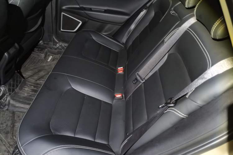 Used Geely Auto Emgrand GL 2019 1.4T CVT Elite Smart Edition Left Rear Seat