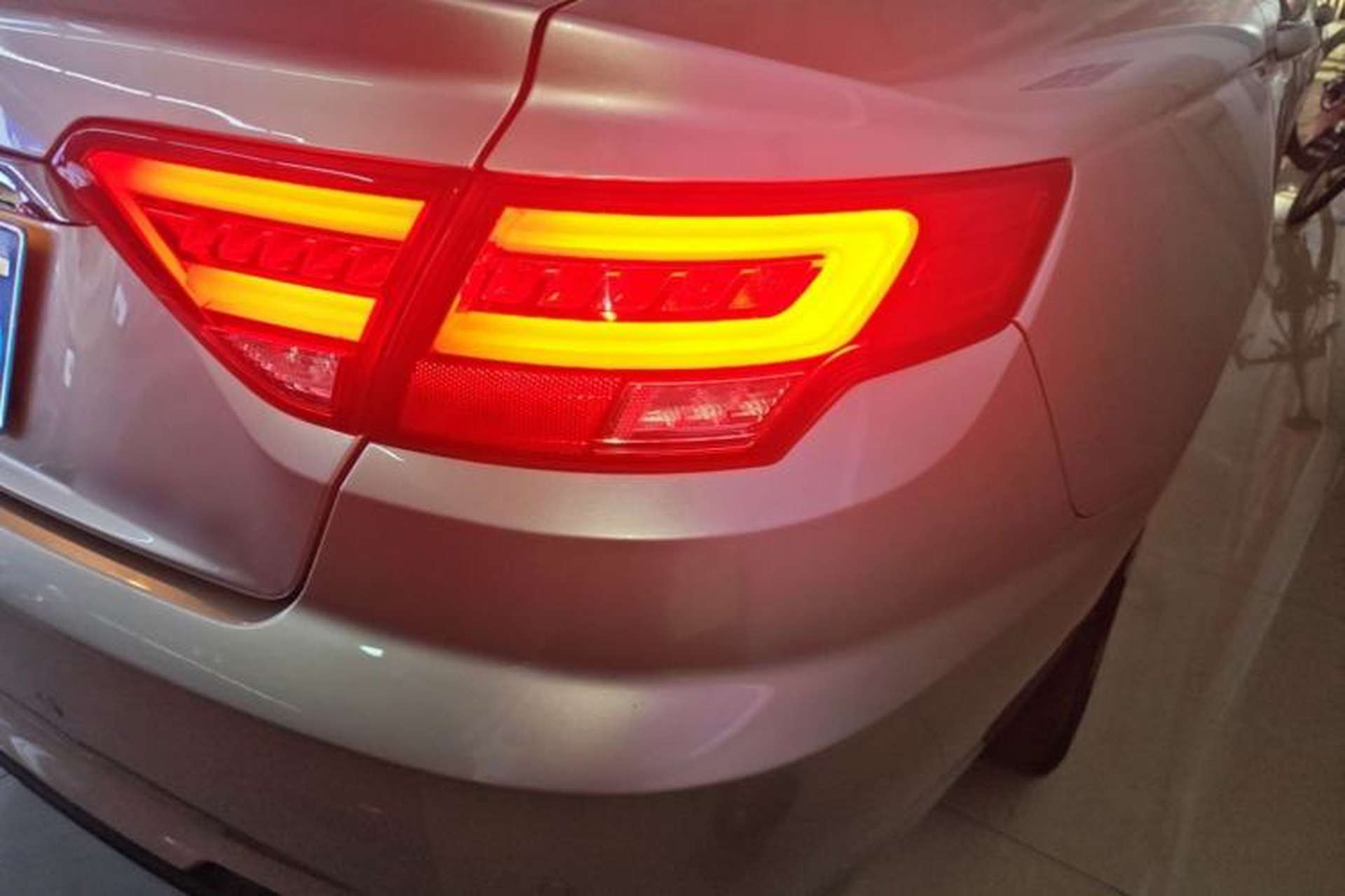 Used Geely Auto Emgrand GL 2019 1.4T CVT Elite Smart Edition Right Rear Taillight