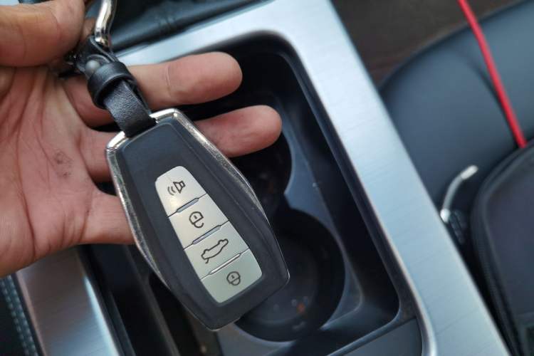 Used Geely Auto Emgrand GL 2019 1.4T Manual Elite Smart Edition Vehicle Key