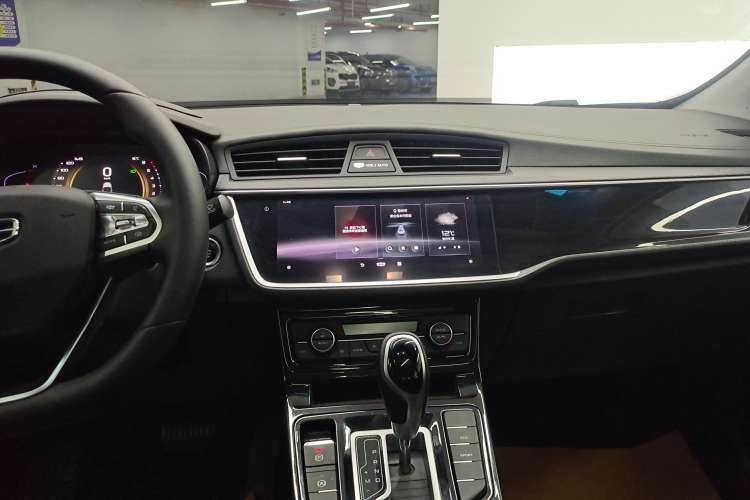 Used Geely Auto Emgrand GL 2020 1.4T CVT Luxury Model Audio And AC Panel