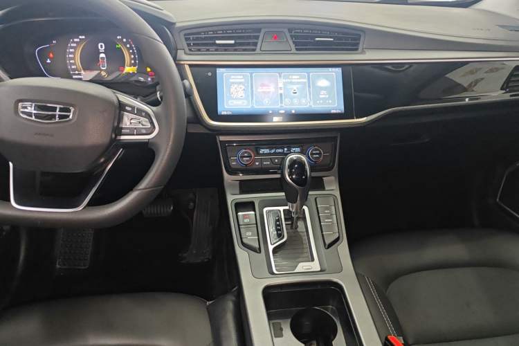 Used Geely Auto Emgrand GL 2020 1.4T CVT Luxury Model Audio And AC Panel