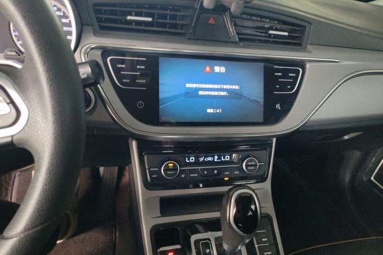 Used Geely Auto Emgrand GL 2020 1.4T CVT Asian Games Edition Audio And AC Panel