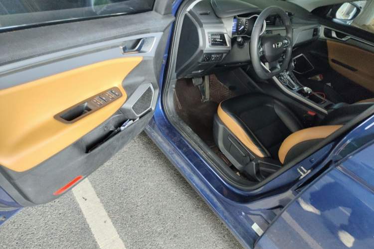Used Geely Auto Emgrand GL 2020 1.4T CVT Asian Games Edition Driver Seat
