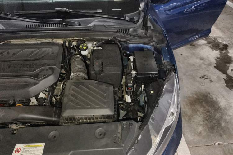 Used Geely Auto Emgrand GL 2020 1.4T CVT Luxury Model Engine Bay Left