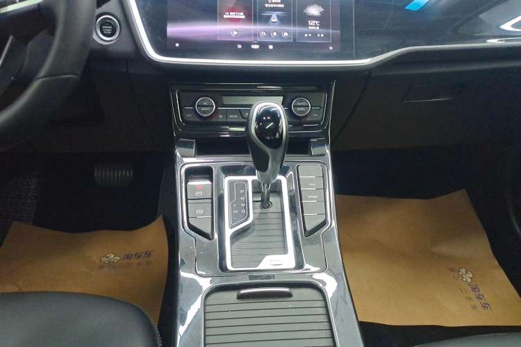 Used Geely Auto Emgrand GL 2020 1.4T CVT Luxury Model Gear Lever