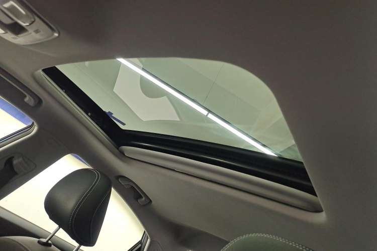 Used Geely Auto Emgrand GL 2020 1.4T CVT Luxury Model Headliner