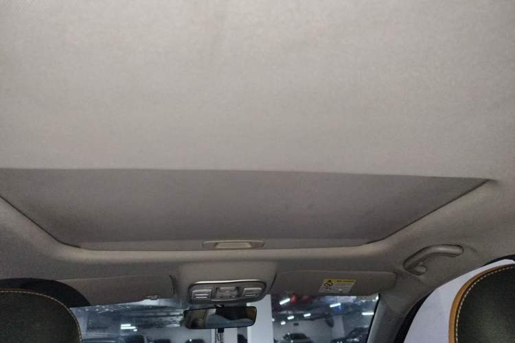 Used Geely Auto Emgrand GL 2020 1.4T CVT Luxury Model Headliner