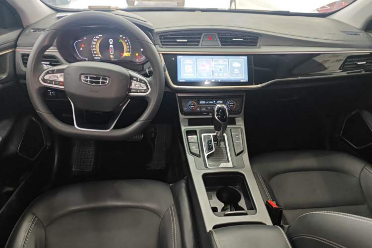 Used Geely Auto Emgrand GL 2020 1.4T CVT Luxury Model Interior 2