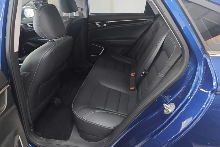 Used Geely Auto Emgrand GL 2020 1.4T CVT Luxury Model Interior 4