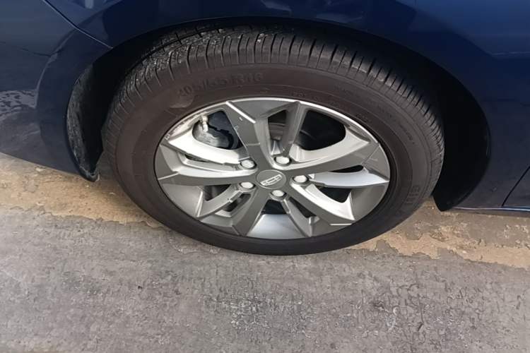 Used Geely Auto Emgrand GL 2020 1.4T CVT Luxury Model Left Front Wheel Hub