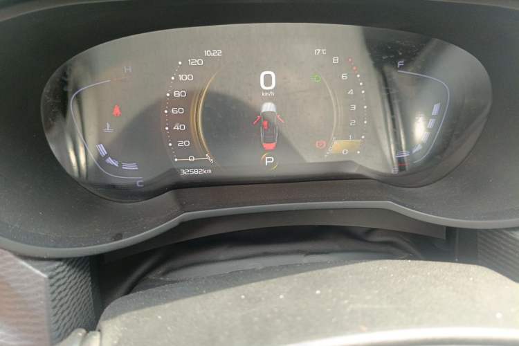 Used Geely Auto Emgrand GL 2020 1.4T CVT Luxury Model Odometer Close Up