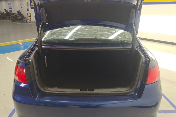 Used Geely Auto Emgrand GL 2020 1.4T CVT Luxury Model Trunk
