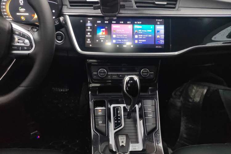Used Geely Auto Emgrand GL 2020 1.4T CVT Luxury Model Audio And AC Panel