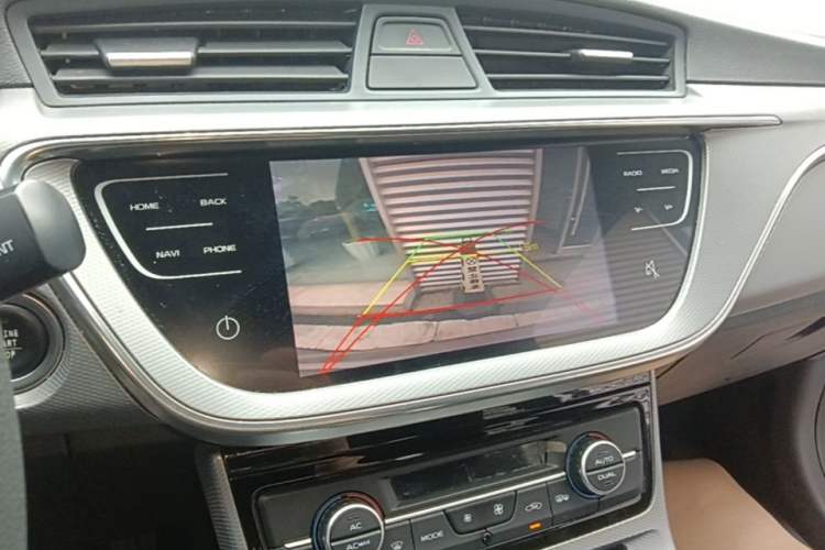 Used Geely Auto Emgrand GL 2020 1.4T CVT Asian Games Edition Audio And AC Panel