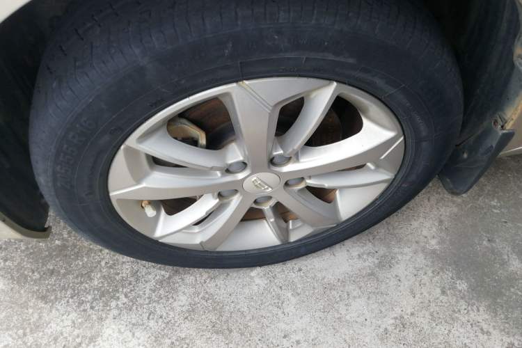 Used Geely Auto Emgrand GL 2020 1.4T CVT Luxury Model Exterior 3