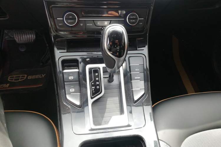Used Geely Auto Emgrand GL 2020 1.4T CVT Luxury Model Gear Lever