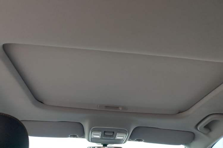 Used Geely Auto Emgrand GL 2020 1.4T CVT Luxury Model Headliner