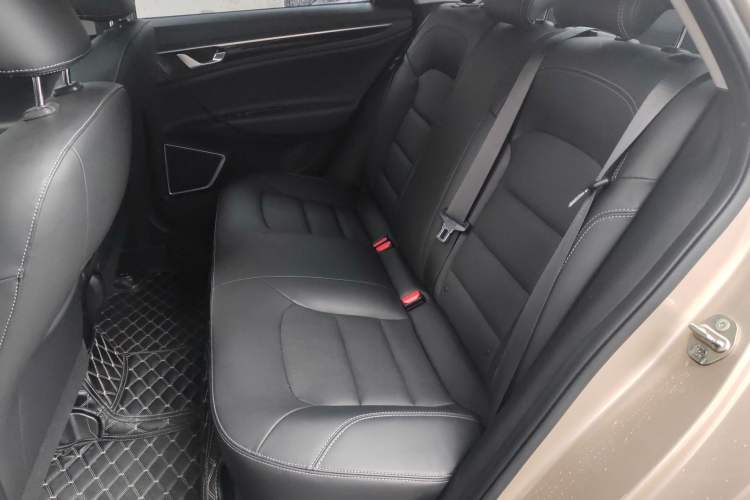 Used Geely Auto Emgrand GL 2020 1.4T CVT Luxury Model Left Rear Seat