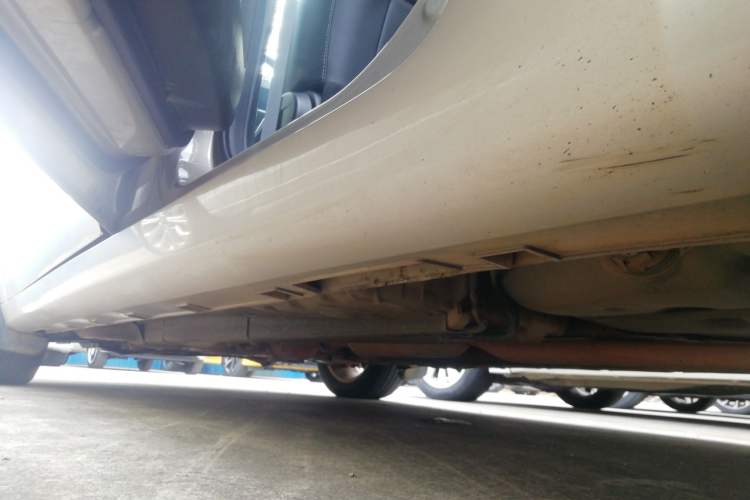 Used Geely Auto Emgrand GL 2020 1.4T CVT Luxury Model Left Side Sill