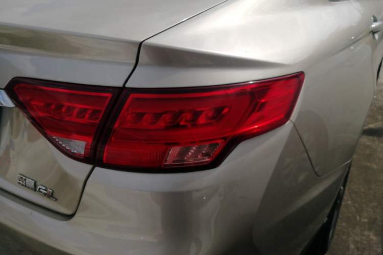 Used Geely Auto Emgrand GL 2020 1.4T CVT Luxury Model Right Rear Taillight