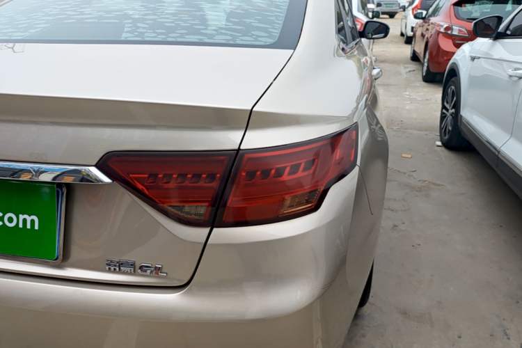 Used Geely Auto Emgrand GL 2020 1.4T CVT Luxury Model Right Rear Taillight