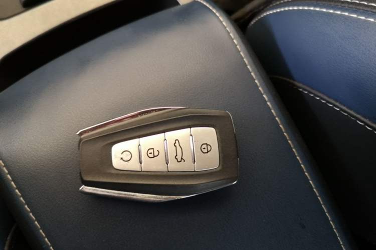 Used Geely Auto Emgrand GL 2020 1.4T CVT Luxury Model Vehicle Key