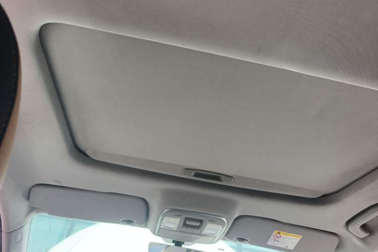 Used Geely Auto Emgrand GL 2020 1.4T CVT Luxury Model Headliner