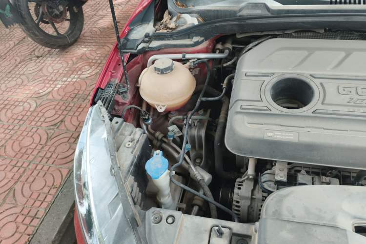 Used Geely Auto Emgrand GL 2020 1.4T CVT Luxury Edition Engine Bay Right