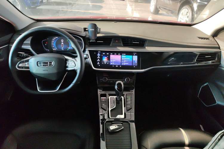 Used Geely Auto Emgrand GL 2020 1.4T CVT Luxury Model Interior 3