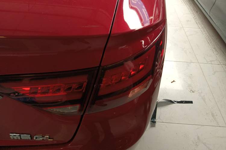Used Geely Auto Emgrand GL 2020 1.4T CVT Luxury Model Right Rear Taillight