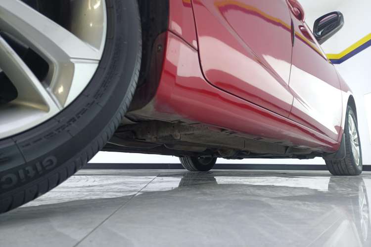 Used Geely Auto Emgrand GL 2020 1.4T CVT Luxury Model Right Side Sill