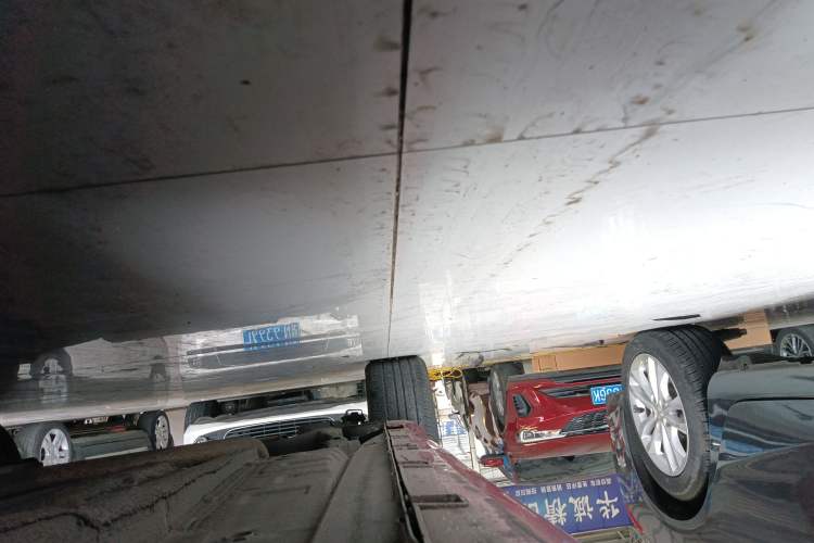 Used Geely Auto Emgrand GL 2020 1.4T CVT Luxury Model Right Side Sill