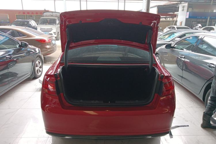 Used Geely Auto Emgrand GL 2020 1.4T CVT Luxury Model Trunk