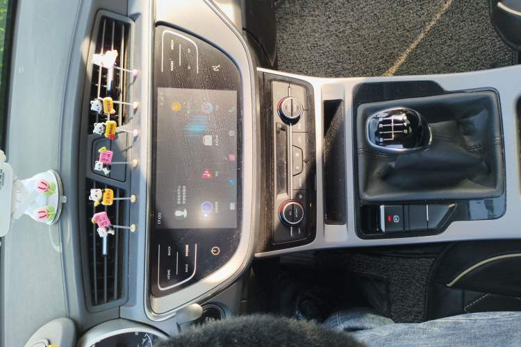 Used Geely Auto Emgrand GL 2020 1.4T Manual Luxury Model Audio And AC Panel