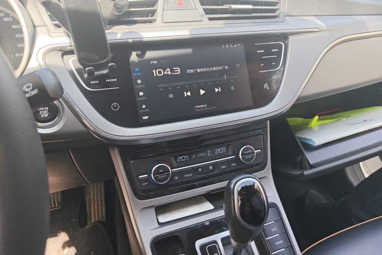 Used Geely Auto Emgrand GL 2020 1.4T CVT Asian Games Edition Audio And AC Panel