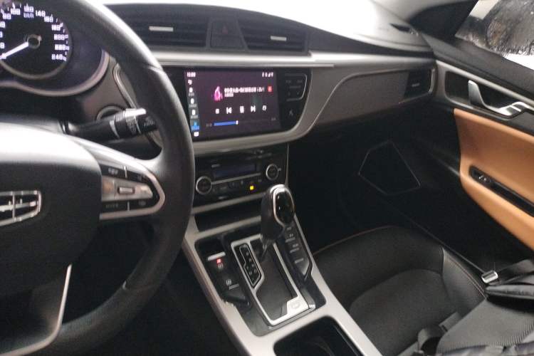 Used Geely Auto Emgrand GL 2020 1.4T CVT Asian Games Edition Audio And AC Panel