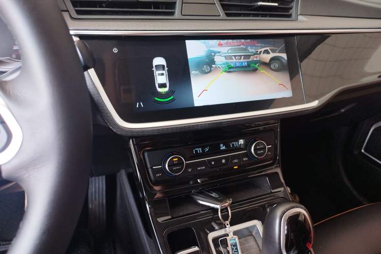 Used Geely Auto Emgrand GL 2020 1.4T CVT Luxury Model Audio And AC Panel
