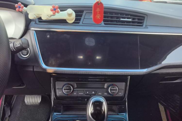 Used Geely Auto Emgrand GL 2020 1.4T CVT Luxury Model Audio And AC Panel