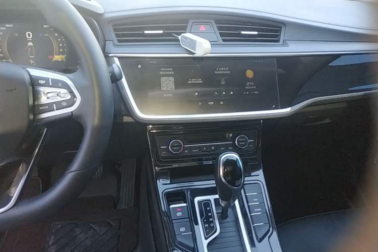 Used Geely Auto Emgrand GL 2020 1.4T CVT Luxury Model Audio And AC Panel