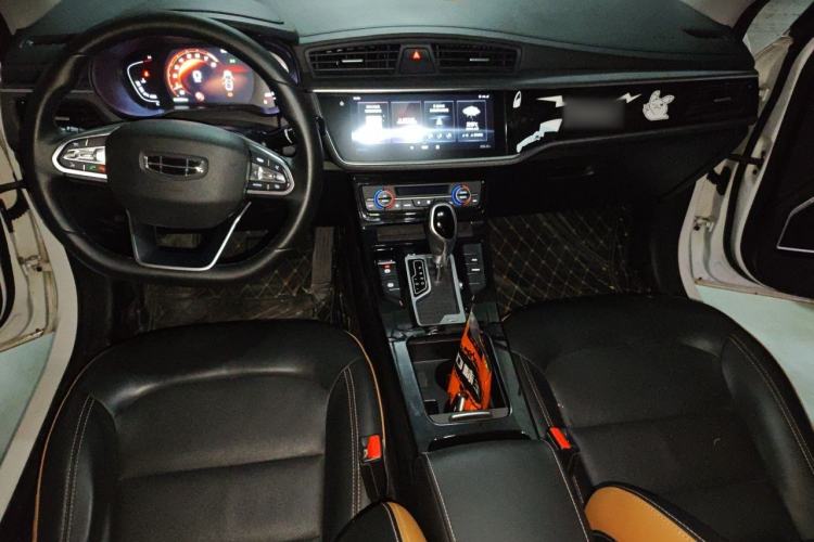 Used Geely Auto Emgrand GL 2020 1.4T CVT Luxury Model Center Console