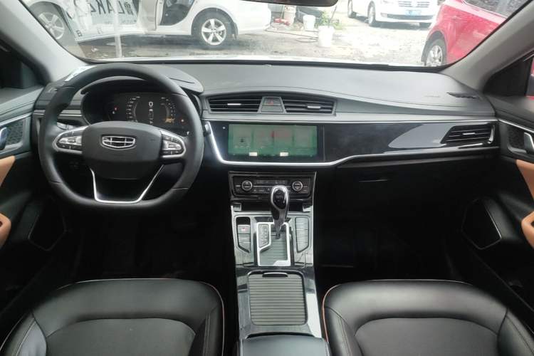 Used Geely Auto Emgrand GL 2020 1.4T CVT Luxury Model Center Console