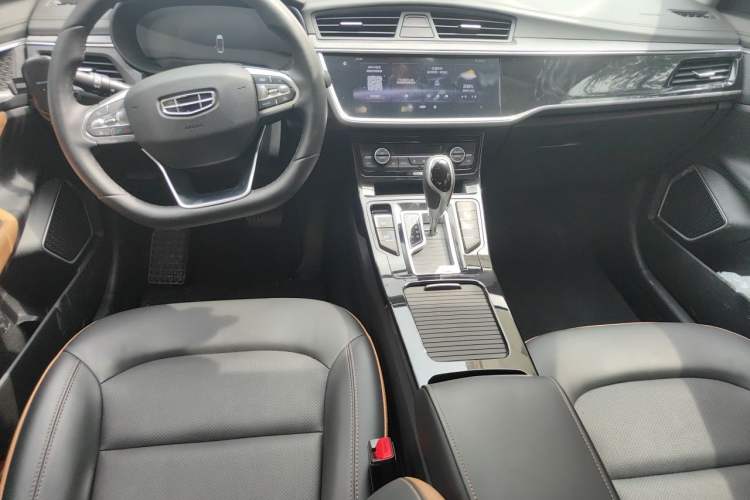 Used Geely Auto Emgrand GL 2020 1.4T CVT Luxury Model Center Console