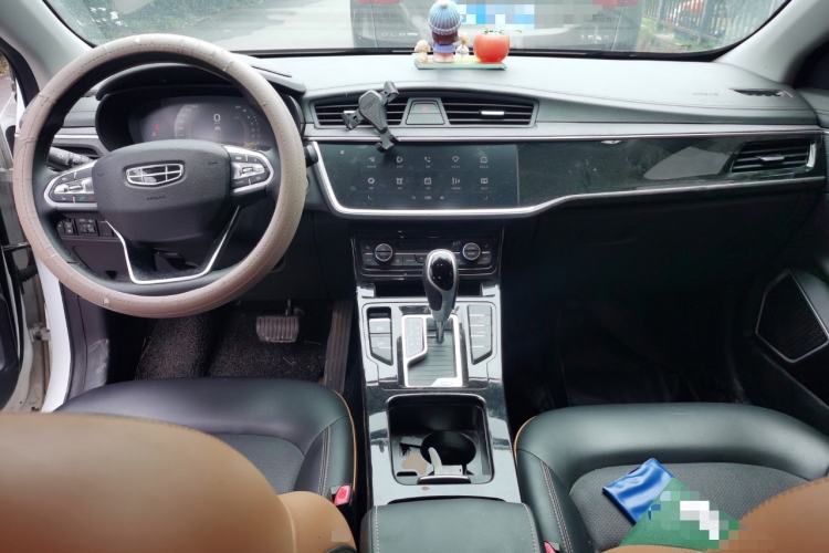 Used Geely Auto Emgrand GL 2020 1.4T CVT Luxury Edition Center Console