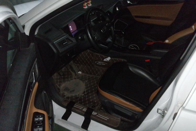 Used Geely Auto Emgrand GL 2020 1.4T Manual Luxury Model Driver Seat