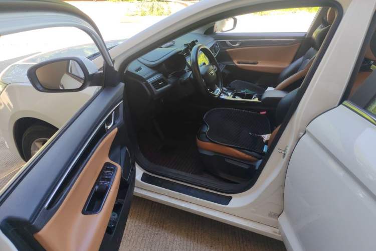 Used Geely Auto Emgrand GL 2020 1.4T CVT Luxury Model Driver Seat