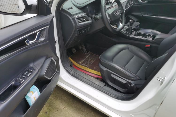 Used Geely Auto Emgrand GL 2020 1.4T Manual Luxury Model Driver Seat